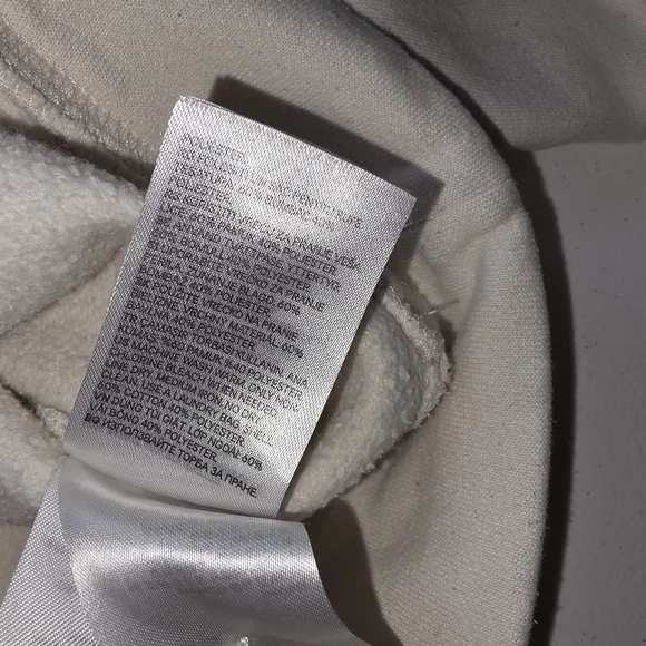 H&M White Sweater with 'À Paris' Print Large Gold Shoulder Buttons 60% Cotton - Picture 8 of 11